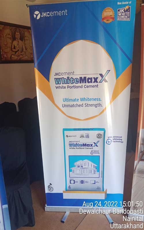 Indoor Advertising & Branding