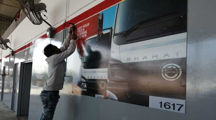 Indoor Advertising & Branding