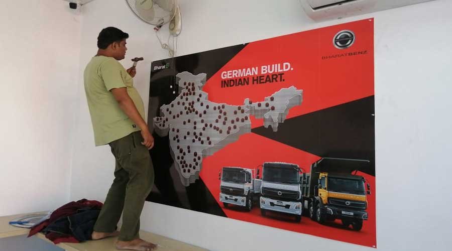 Indoor Advertising & Branding